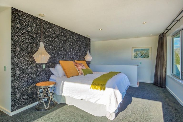 Photo of property in 27 Ridgecrest, Wanaka, 9305