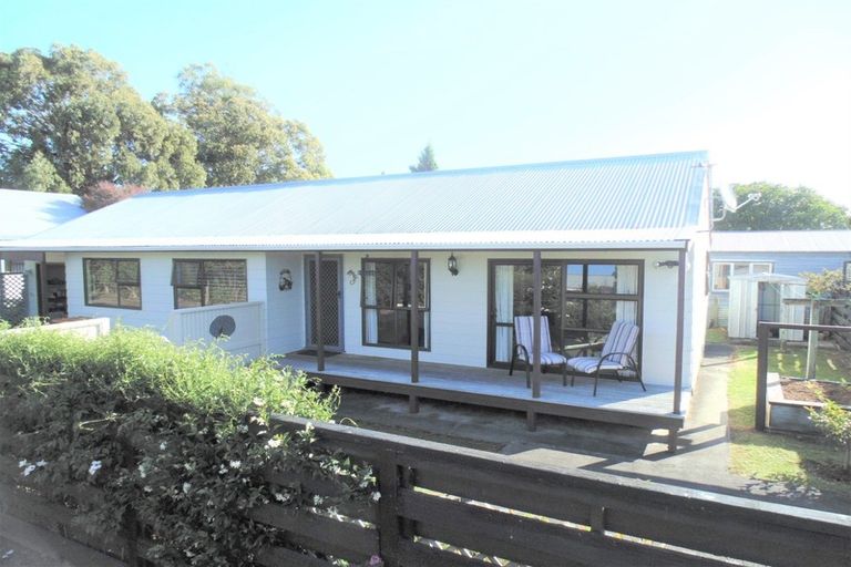 Photo of property in 34 Seaforth Avenue, Milson, Palmerston North, 4414