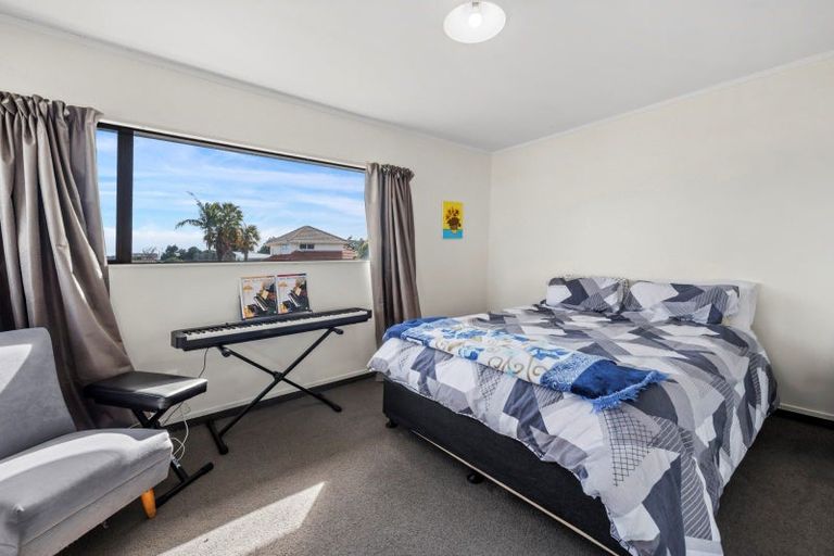 Photo of property in 2/18 Carnot Street, Glenholme, Rotorua, 3010
