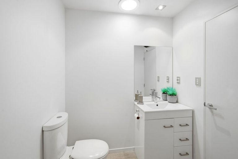 Photo of property in 33 Cotterill Street, Addington, Christchurch, 8024