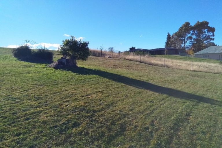 Photo of property in 19 Muriwai Drive, Manapouri, 9679