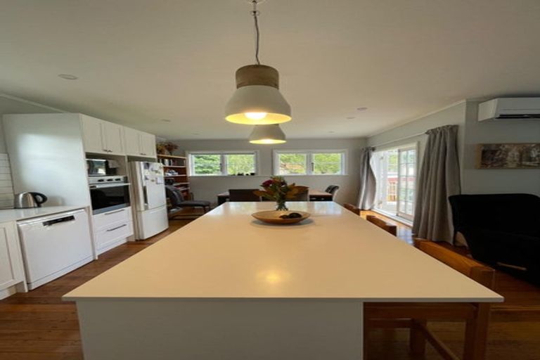 Photo of property in 1/56 Churton Crescent, Taita, Lower Hutt, 5011