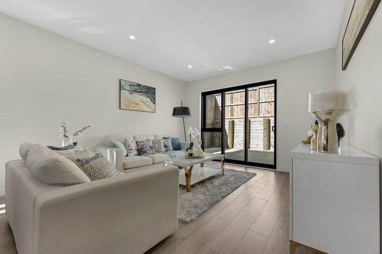 Photo of property in 36 Christella Street, Flat Bush, Auckland, 2019