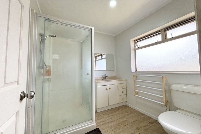 Photo of property in 5/16 Duncan Avenue, Te Atatu South, Auckland, 0610