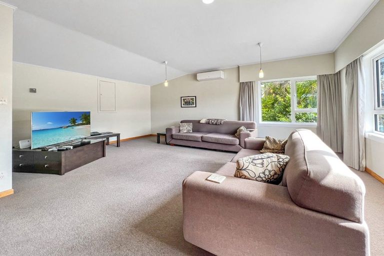 Photo of property in 6 Chelmsford Street, Ngaio, Wellington, 6035
