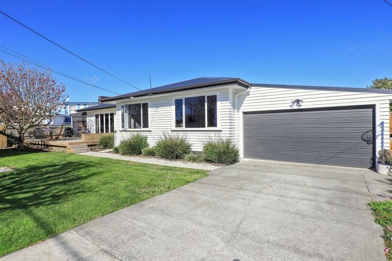 Photo of property in 57 Te Aute Road, Havelock North, 4130