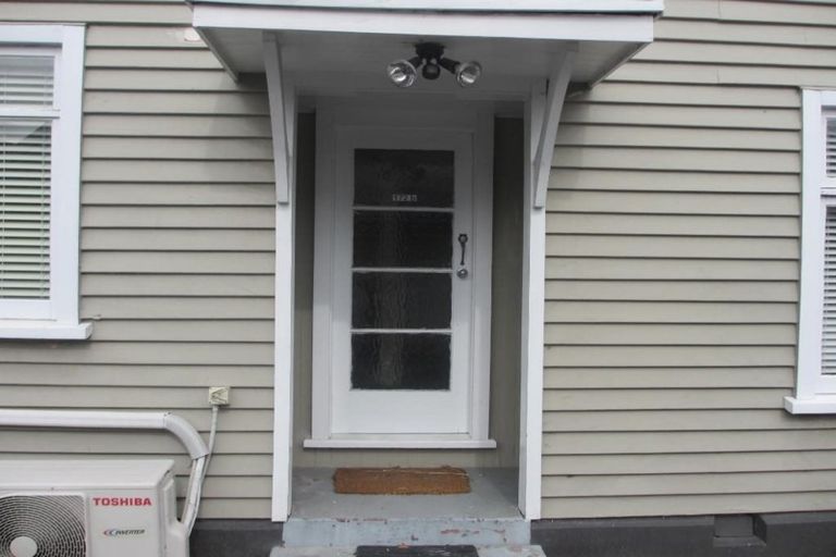 Photo of property in 172 Papanui Road, Merivale, Christchurch, 8014