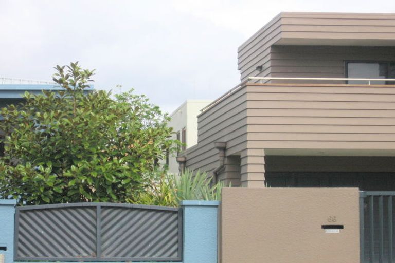 Photo of property in 66a Oceanbeach Road, Mount Maunganui, 3116