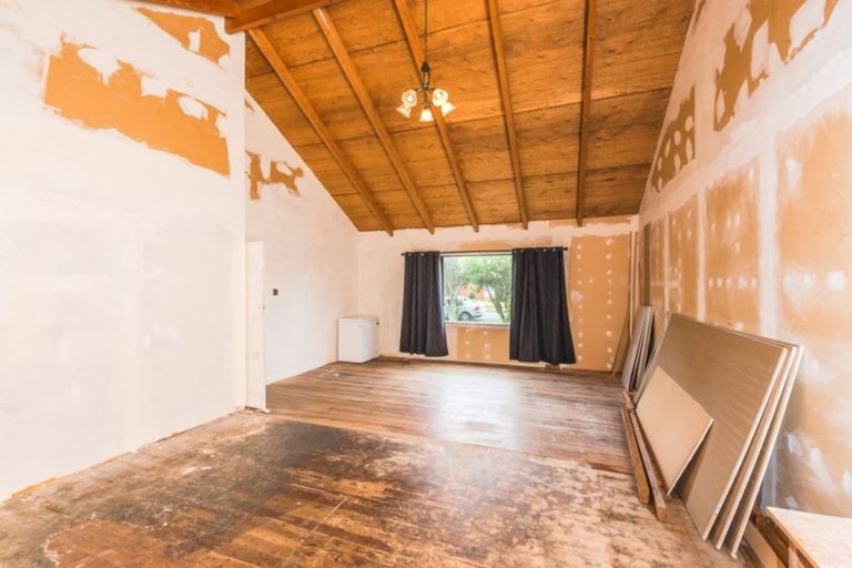 Photo of property in 51 Polson Street, Castlecliff, Whanganui, 4501