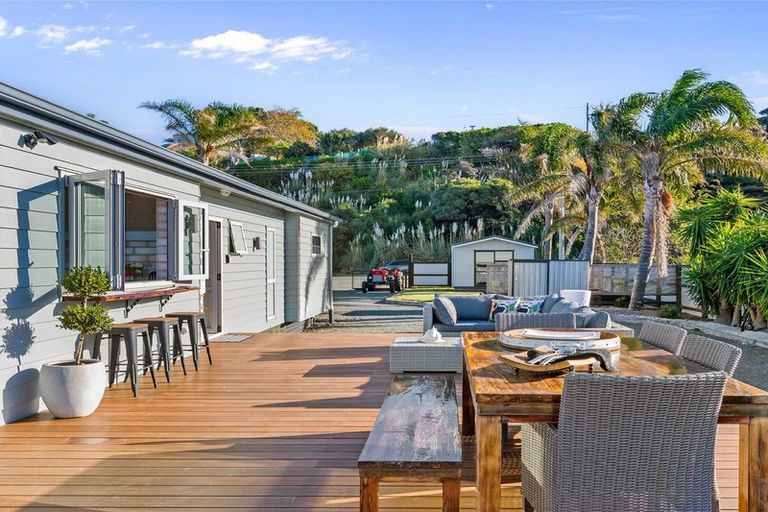 Photo of property in 21 Lincoln Street, Mangawhai Heads, Mangawhai, 0505