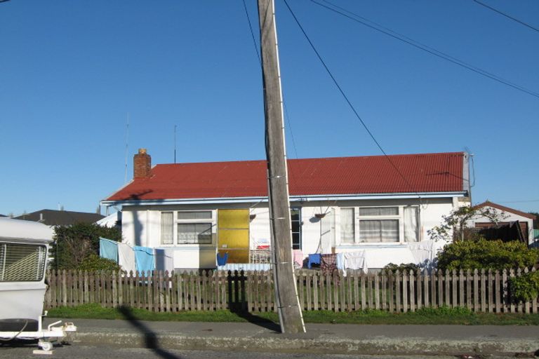 Photo of property in 43 Mortlake Street, Islington, Christchurch, 8042