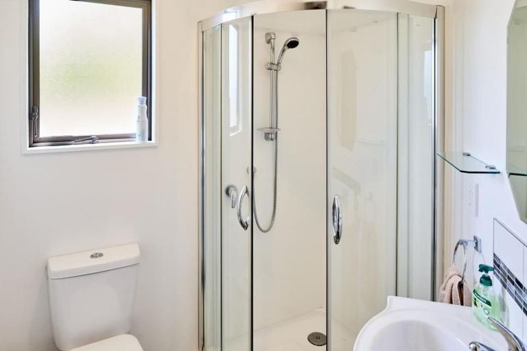 Photo of property in 12 Dornoch Place, Papakowhai, Porirua, 5024