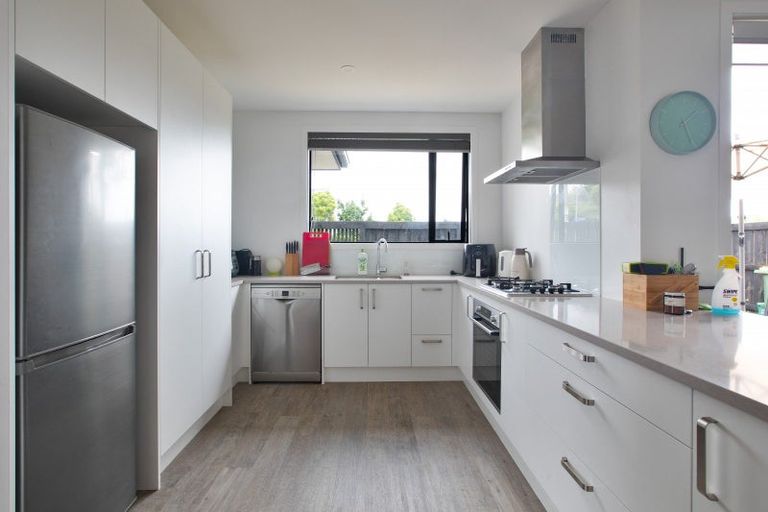 Photo of property in 2/38 Hinton Avenue, Forest Lake, Hamilton, 3200