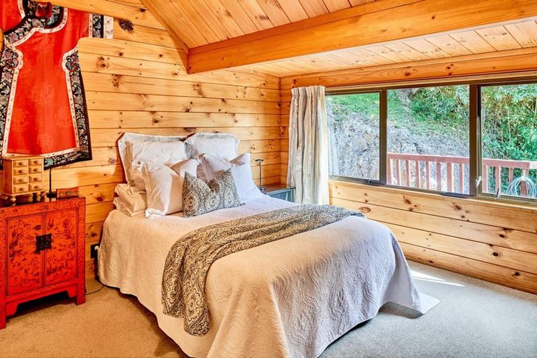 Photo of property in 41 Leeward Drive, Whitby, Porirua, 5024