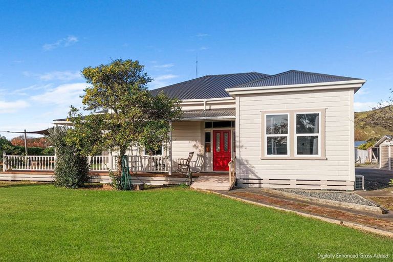 Photo of property in 53 Apatu Street, Wairoa, 4108
