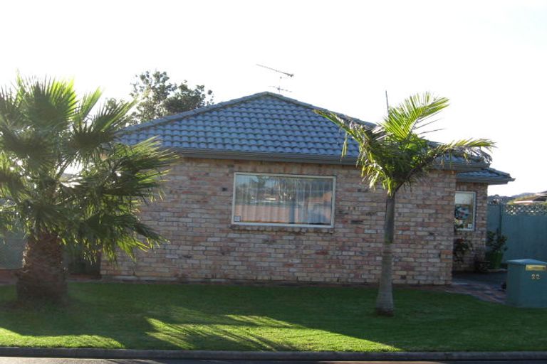 Photo of property in 22 Dan Tori Place, Orewa, 0931