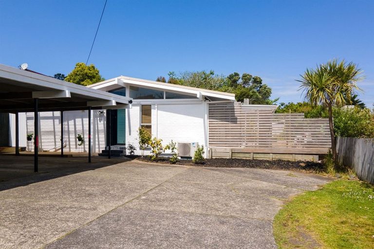 Photo of property in 3/38 William Souter Street, Forrest Hill, Auckland, 0620