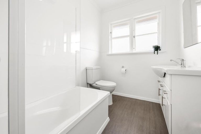 Photo of property in 68a Hikurangi Street, Trentham, Upper Hutt, 5018