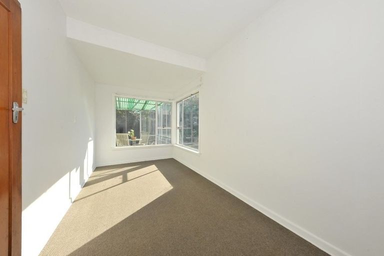 Photo of property in 35 Mcgregors Road, Bromley, Christchurch, 8062