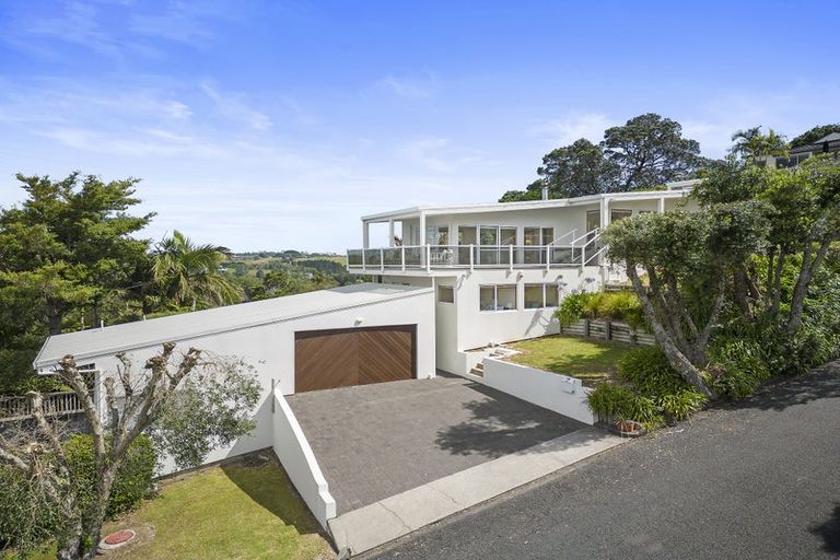 Photo of property in 193 Sandspit Road, Shelly Park, Auckland, 2014