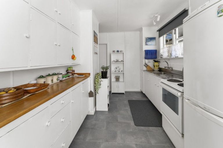 Photo of property in 17 Whakarewa Street, Motueka, 7120