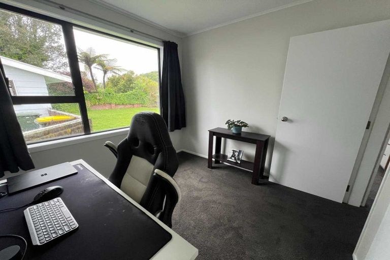 Photo of property in 8 Drummond Crescent, Kelson, Lower Hutt, 5010