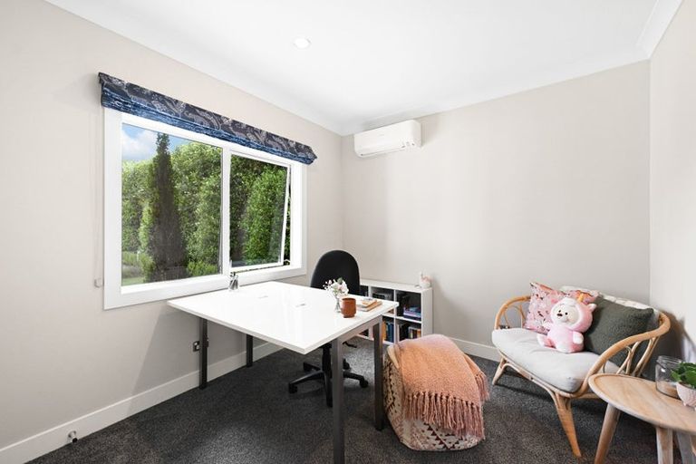 Photo of property in 24 Petersburg Drive, Flagstaff, Hamilton, 3210