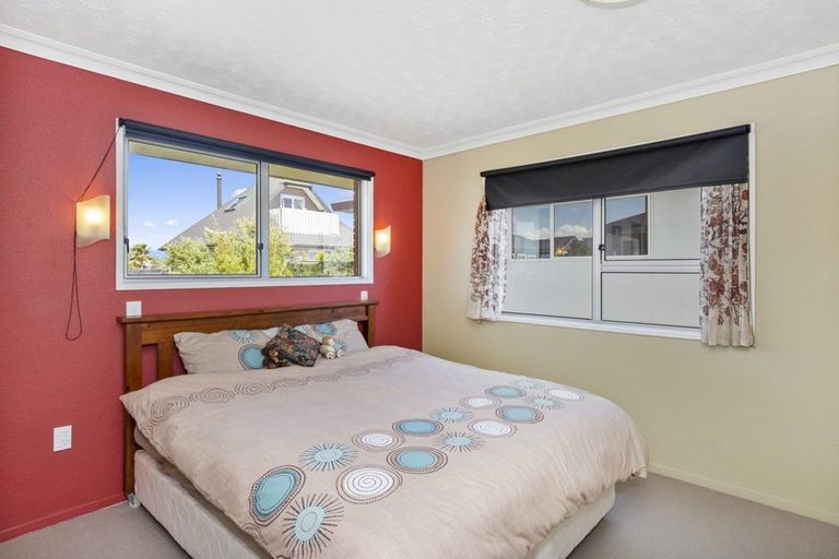 Photo of property in 1012b Papamoa Beach Road, Papamoa Beach, Papamoa, 3118