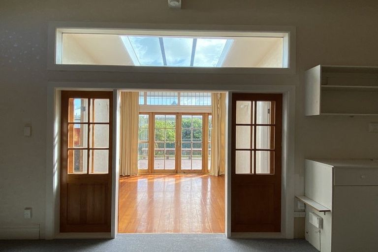 Photo of property in 131 Weraroa Road, Levin, 5510