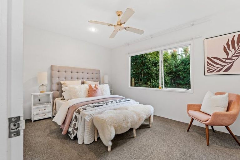 Photo of property in 2a Rata Road, Stanmore Bay, Whangaparaoa, 0932