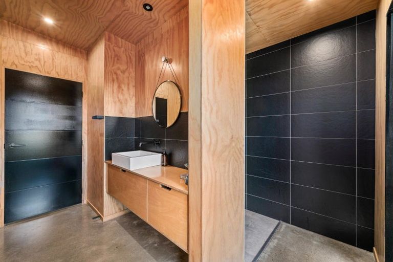 Photo of property in 1424 Queen Charlotte Drive, Linkwater, 7281