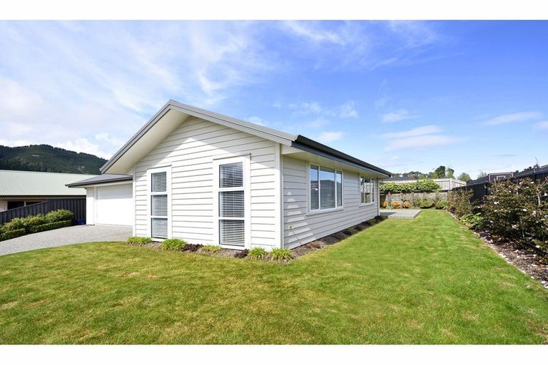 Photo of property in 15 Cupola Crescent, Richmond, 7020