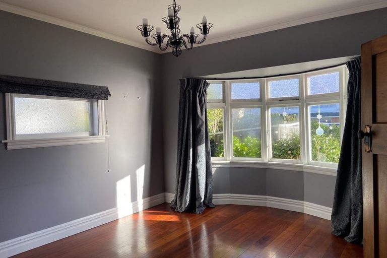 Photo of property in 16 Pilmuir Street, Hutt Central, Lower Hutt, 5010