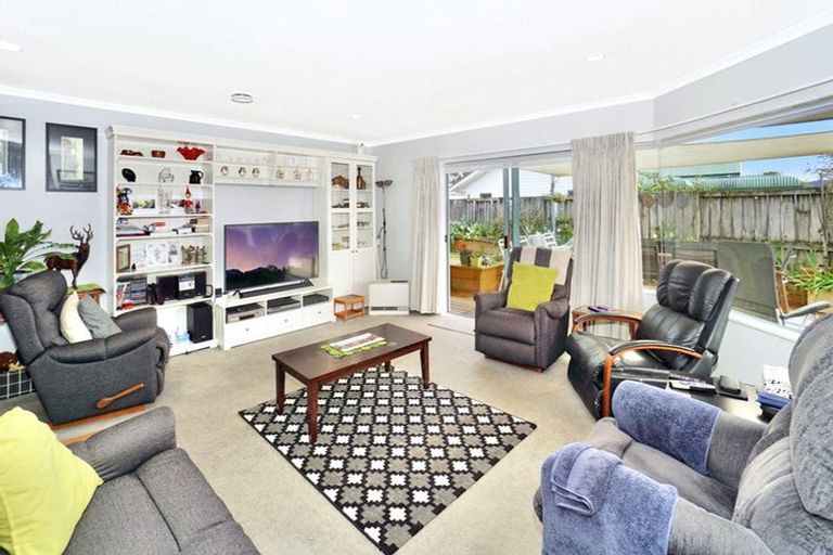 Photo of property in 48 Fairview Place, Te Puke, 3119