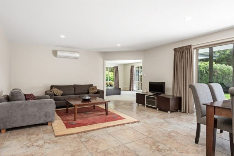 Photo of property in 18 Hilton Place, Blenheim, 7201