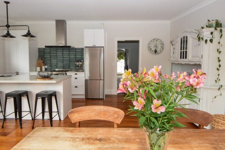 Photo of property in 20 Main Street, Greytown, 5712