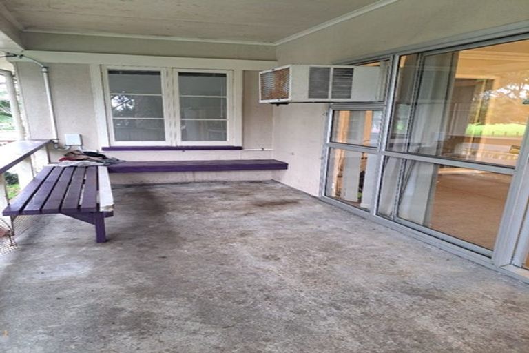 Photo of property in 280 Great South Road, Papakura, 2110