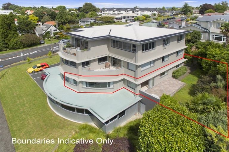 Photo of property in 4/15 Sixth Avenue, Tauranga, 3110