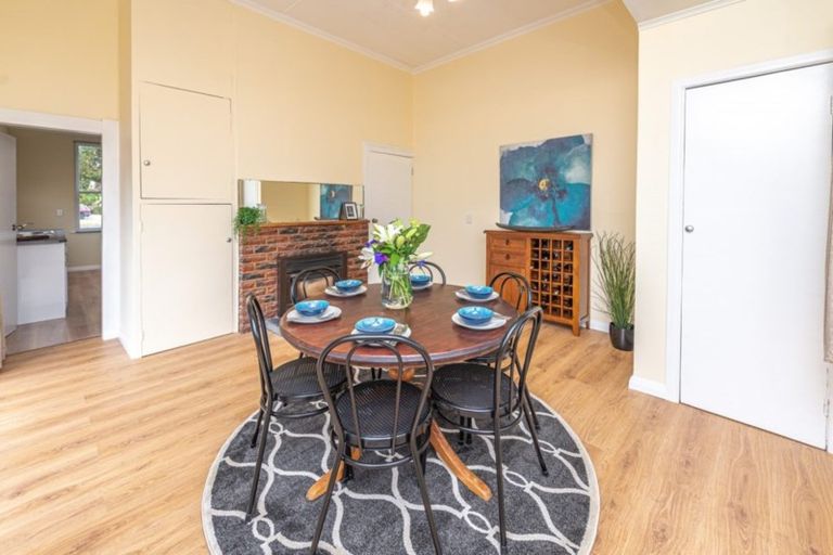 Photo of property in 14 Carlton Avenue, Gonville, Whanganui, 4501