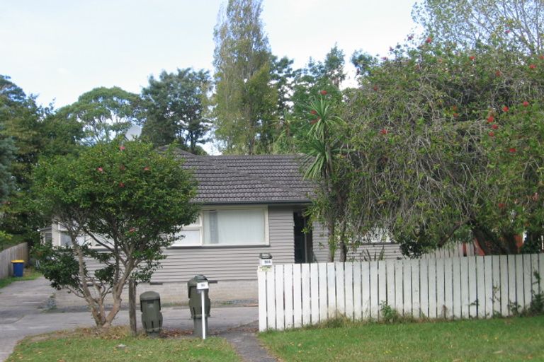 Photo of property in 50 Stottholm Road, Titirangi, Auckland, 0604