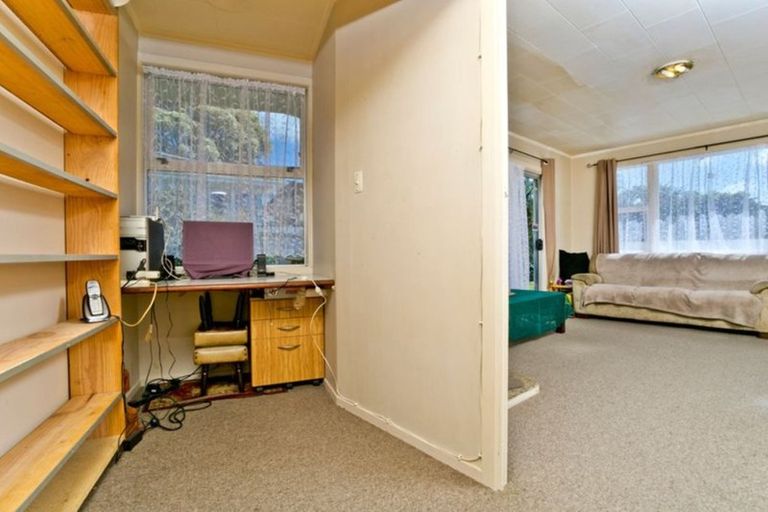 Photo of property in 30 Jillian Drive, Ranui, Auckland, 0612