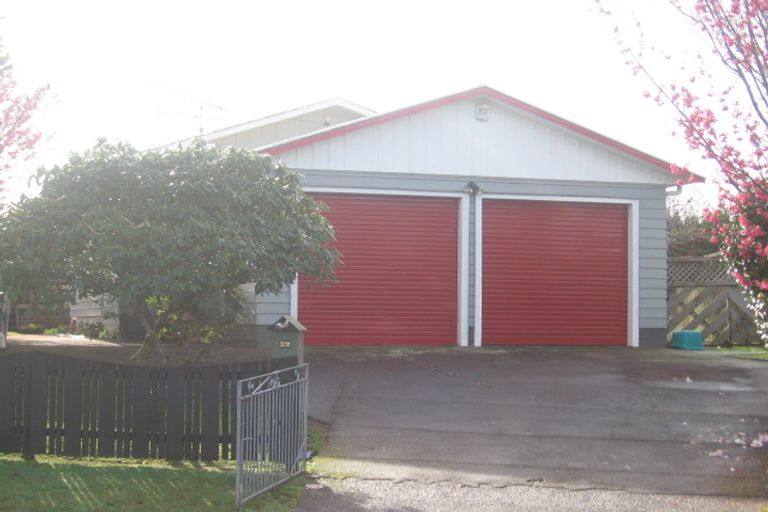 Photo of property in 32 Orion Street, Papakura, 2110