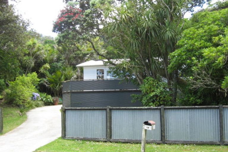 Photo of property in 84 Motutara Road, Muriwai, Waimauku, 0881