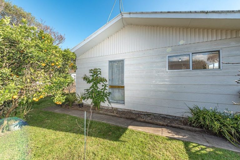 Photo of property in 33/1 Matarawa Street, Wanganui East, Wanganui, 4500
