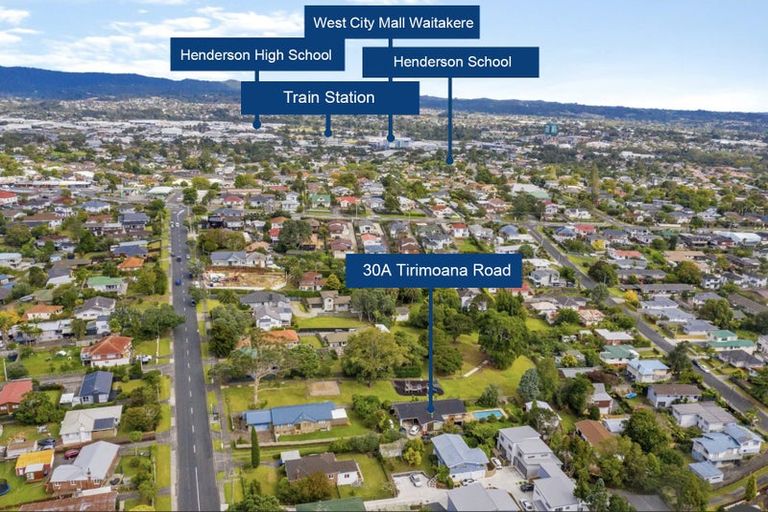 Photo of property in 2/30a Tirimoana Road, Te Atatu South, Auckland, 0602