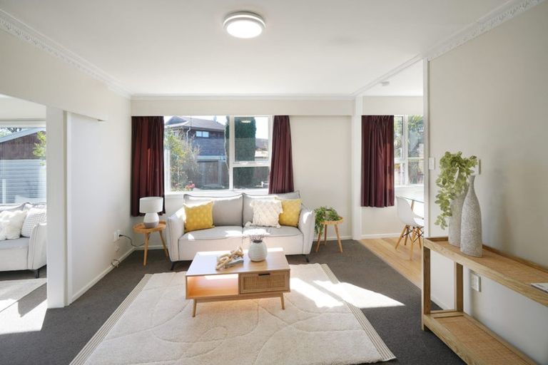 Photo of property in 274 Lake Terrace Road, Shirley, Christchurch, 8061