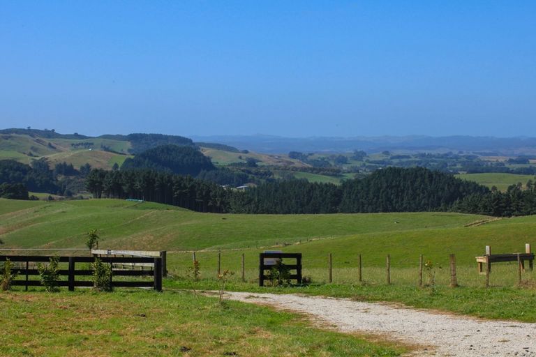 Photo of property in 87c Houchen Road, Raglan, 3295