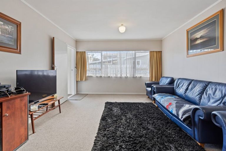 Photo of property in 10 Deveron Street, Regent, Whangarei, 0112