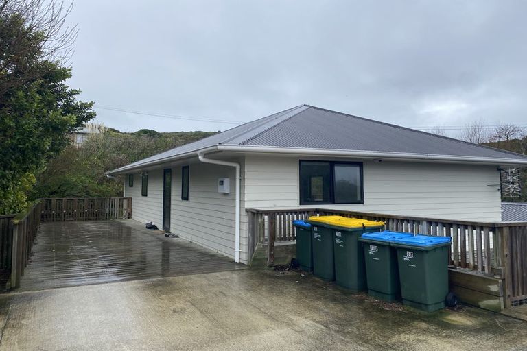 Photo of property in 10 Puaha Street, Takapuwahia, Porirua, 5022