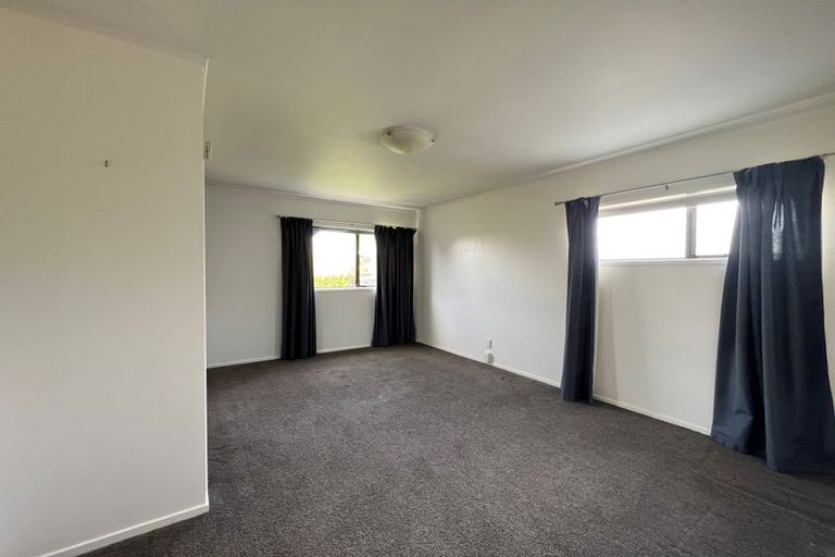 Photo of property in 50 Redwing Street, Browns Bay, Auckland, 0630